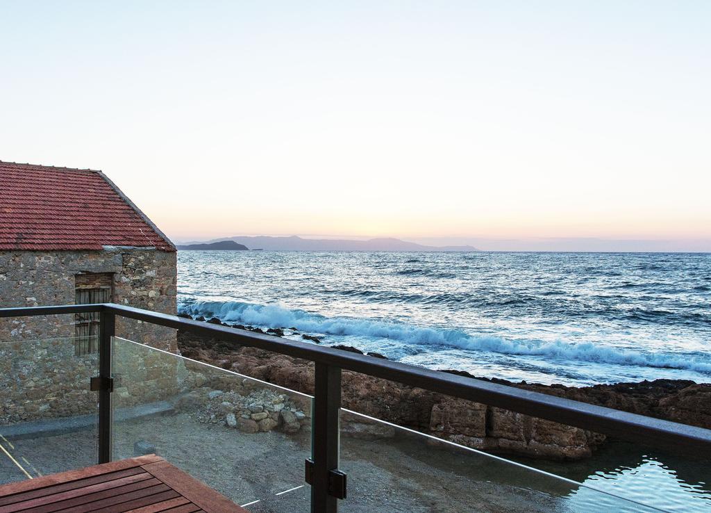 Hotel Ocean Waves Chania  Exterior foto